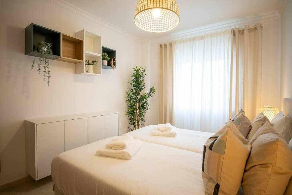 טאווירה Modern 3Br Apt W/ Lg Terrace, Bbq, Ac & Parking מראה חיצוני תמונה