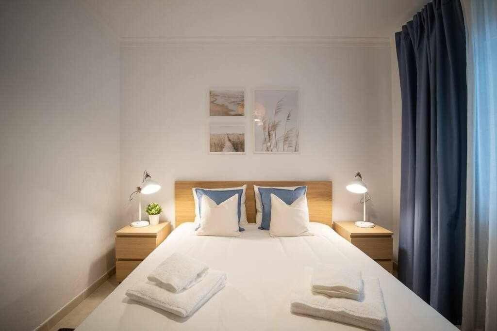 טאווירה Modern 3Br Apt W/ Lg Terrace, Bbq, Ac & Parking מראה חיצוני תמונה