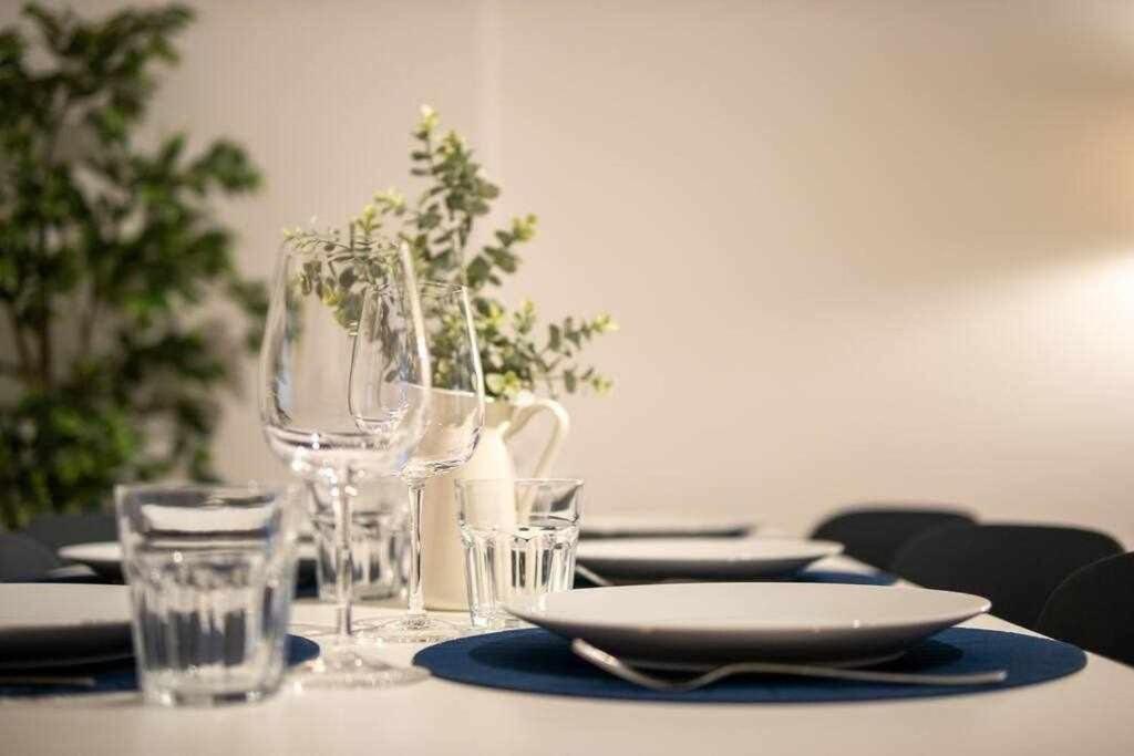 טאווירה Modern 3Br Apt W/ Lg Terrace, Bbq, Ac & Parking מראה חיצוני תמונה